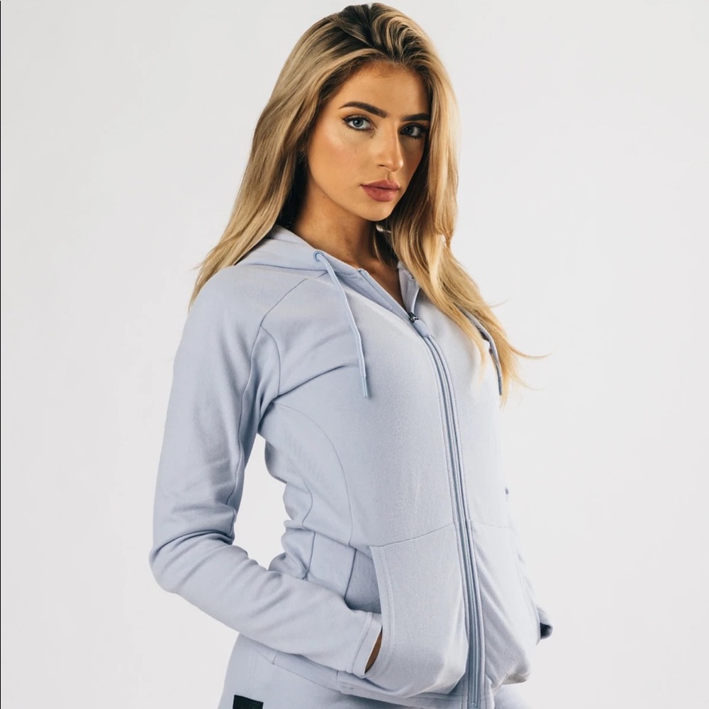 🆕 alphalete Identity Pro Track Jacket - Halogen Blue
